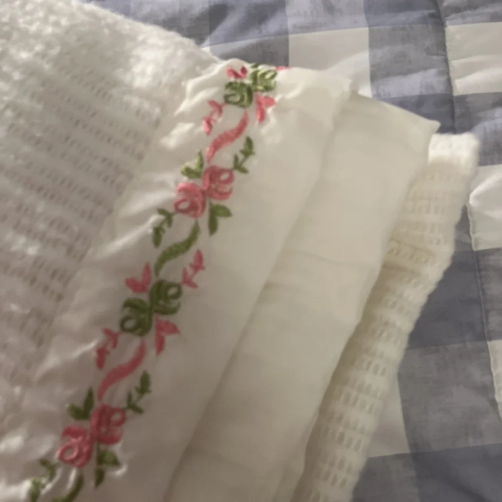 Vtg White Waffle Weave Blanket Embroidered Floral Rose Satin Trim Queen Size